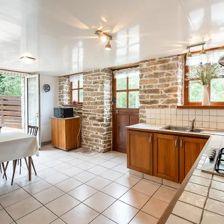 Hébergement de vacances Maison D'une Avec Jardin Clos A Cap Sizun A 5 Km De La *